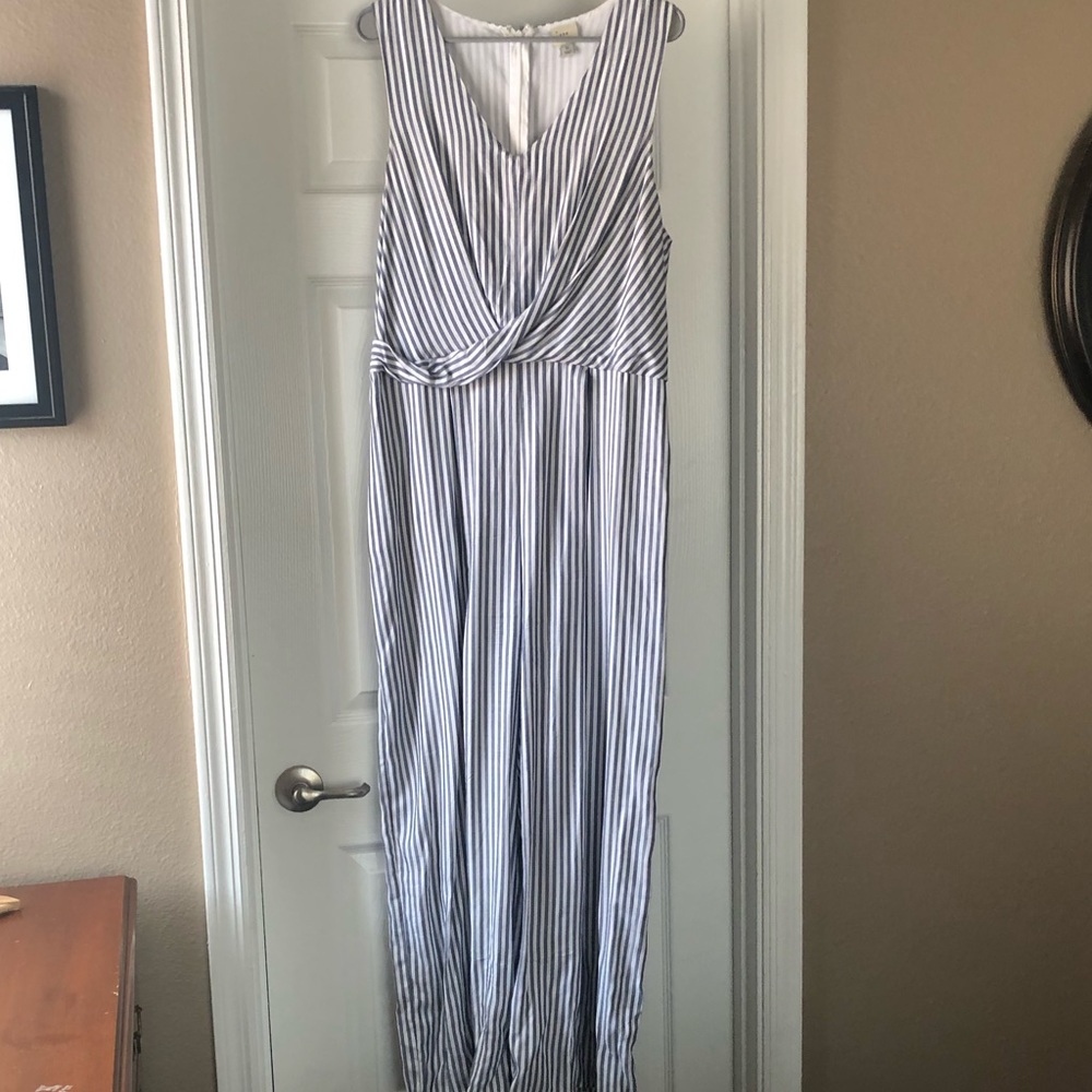 Blue & white stripped romper, back zip closure, XL